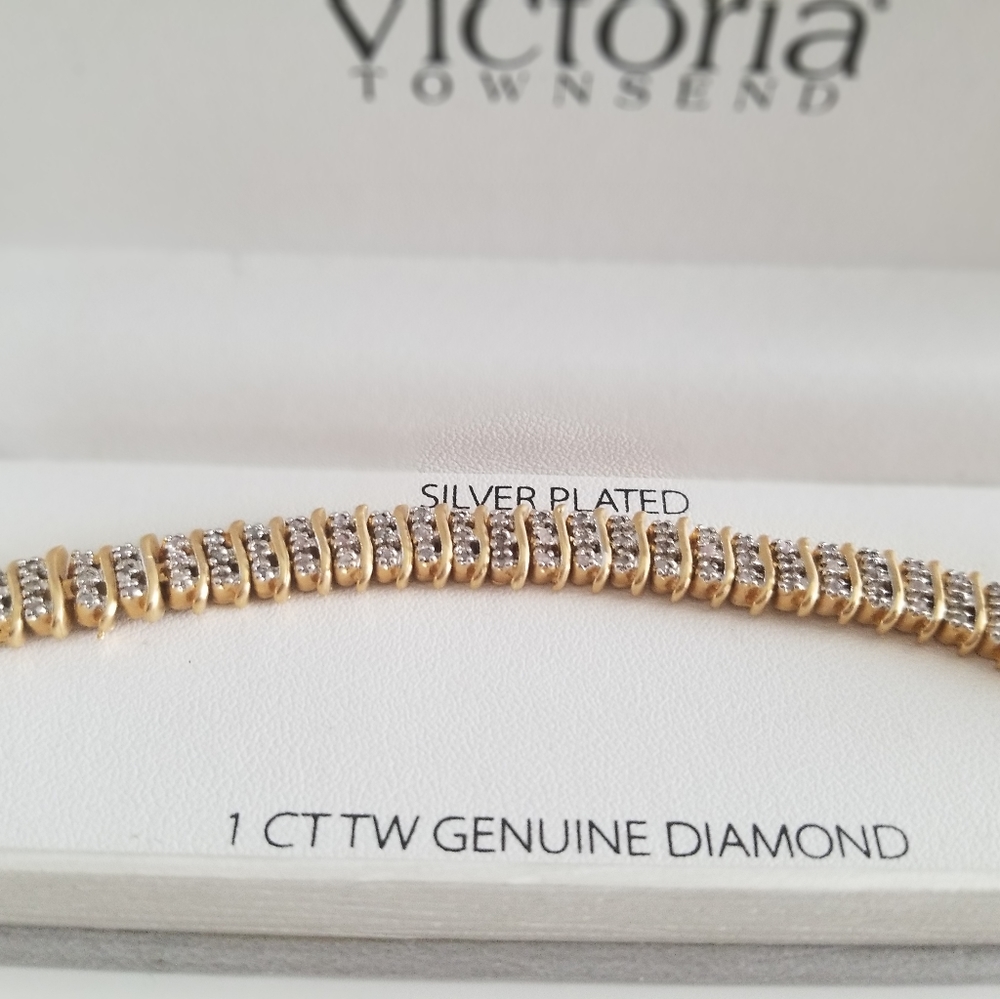 1 ct. diamond tennis bracelet NWOT